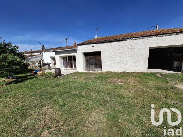 Maison 7 pièces de 166 m² à Saint-Just-Luzac (17320)