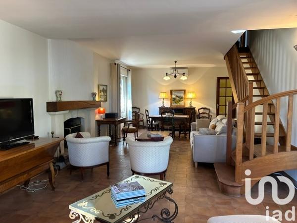 Maison à vendre 8 pièces 180 m² Saint-Marcel-d'Ardèche