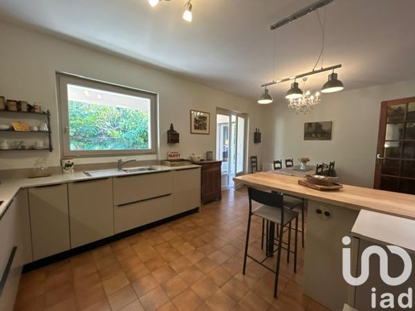 Maison à vendre 8 pièces 180 m² Saint-Marcel-d'Ardèche