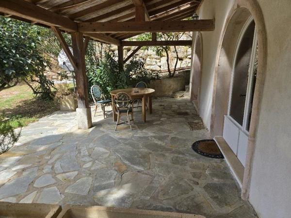 Vente Villa 13 pièces 320 m2 à Cavalaire-sur-Mer