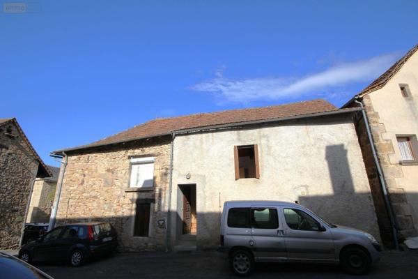 Maison de ville à vendre à Monteils dans l'Aveyron (12200), ref : 3186
