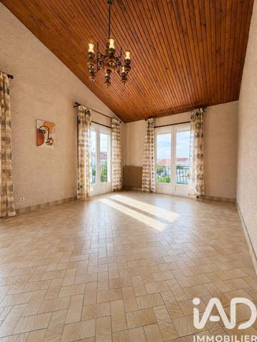 Maison à vendre 7 pièces 165 m² Saint-Cyprien