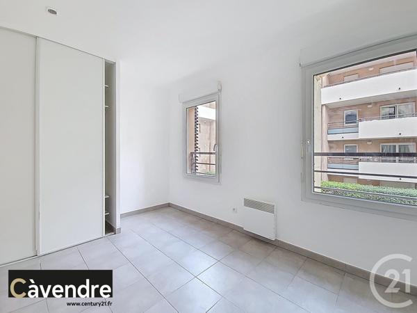 Appartement F3 à vendre  3 pièces - 65,71 m2 AVIGNON - 84