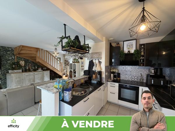 Maison
         6 pièces
        - 96 m² Exclusivité 217 000 € *