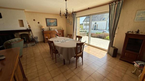 A vendre - maison à PLOUHARNEL - Quartier recherché