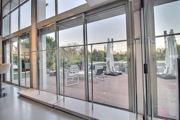 AIX-EN-PROVENCE - SECTEUR CELONY - LOFT - VASTE TERRASSE -