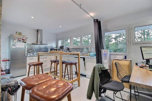 AIX-EN-PROVENCE - SECTEUR CELONY - LOFT - VASTE TERRASSE -