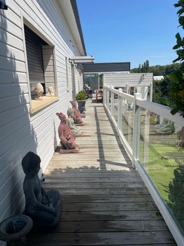 Maison 10 pièces - 250 m²