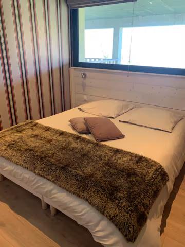 Maison 10 pièces - 250 m²