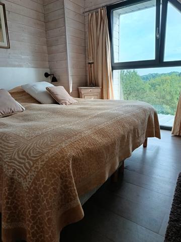 Maison 10 pièces - 250 m²