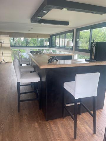 Maison 10 pièces - 250 m²