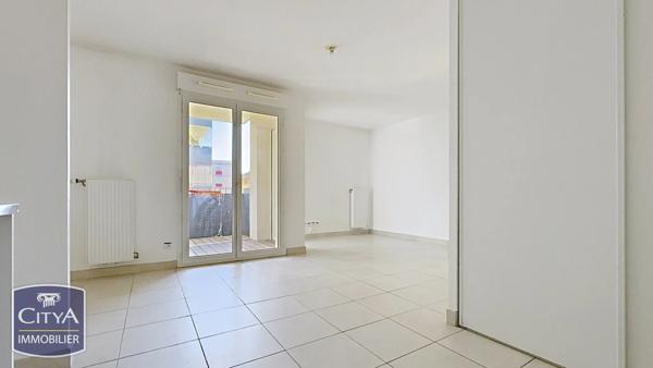 Appartement à vendre 3 pièces 57.5m² Décines-Charpieu (69150)