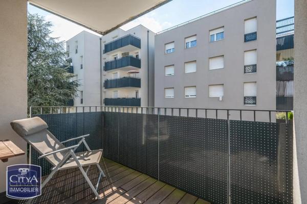 Appartement à vendre 3 pièces 57.5m² Décines-Charpieu (69150)