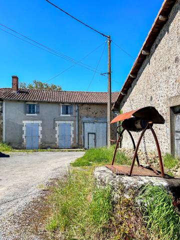 Maison à vendre à Chabanais (16150) - Charente