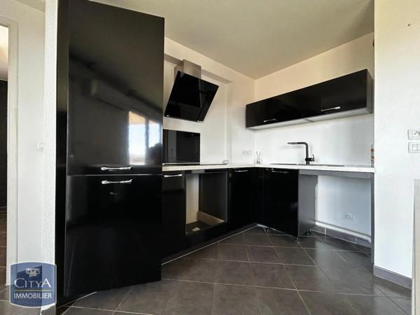 Appartement à louer 4 pièces 70.31m²