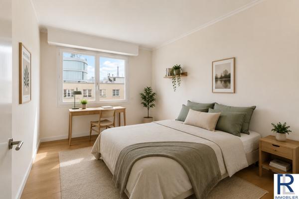 Paris (75007) Bel appartement de 104 m2 avec 3 chambres au 7ème étage à Paris VII
