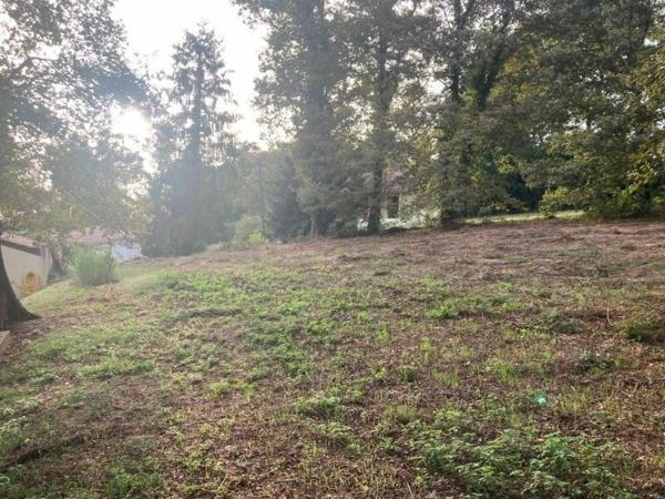 Terrain à vendre    Mazerolles