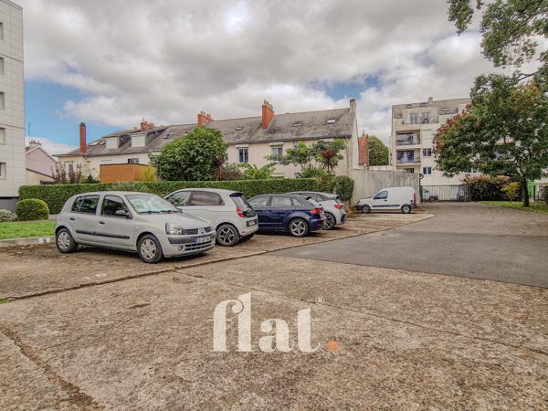 T2bis / T3 possible | Architecte d'intérieur | Aperçu Loire | Immeuble BBC | Balcon | Parking