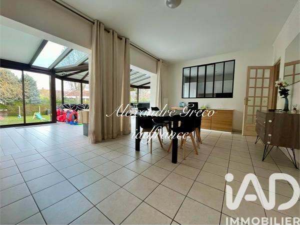 Maison à vendre 7 pièces 190 m² Taverny