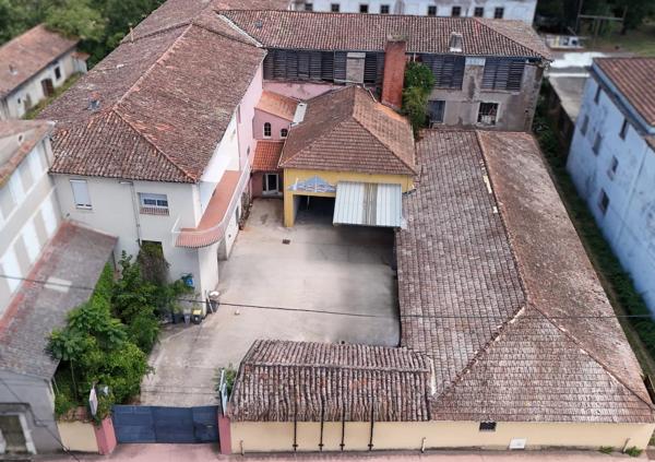 Ensemble immobilier à fort potentiel de valorisation – Bédarieux