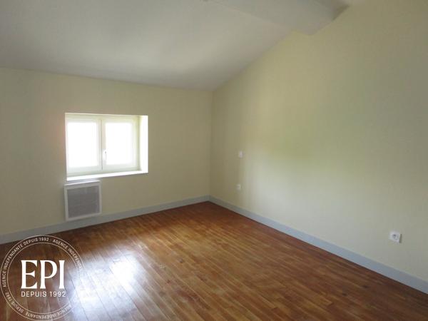 Appartement T3 refait de neuf
