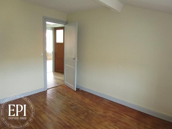 Appartement T3 refait de neuf