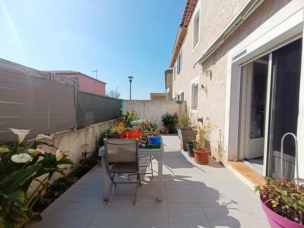 Maison Istres 4 pièce(s) 83 m2 Terrasse , Cour et Garage