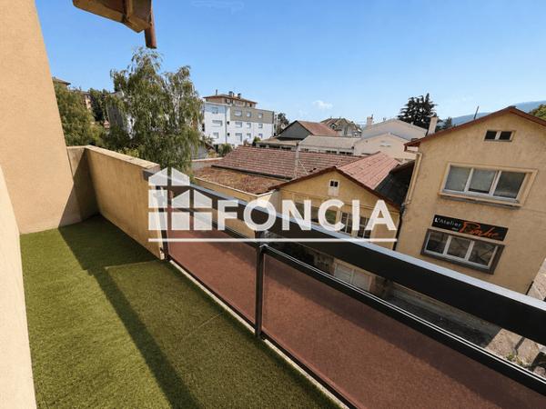 Location Appartement 3 pièces 67.62 m² - 19 AVENUE DES GLIERES Annemasse 74100