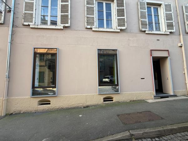 Local/bureau à vendre MACON (71)