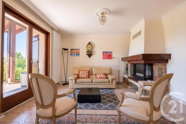 Maison à vendre  6 pièces - 180,64 m 2   BALLAISON  - 74