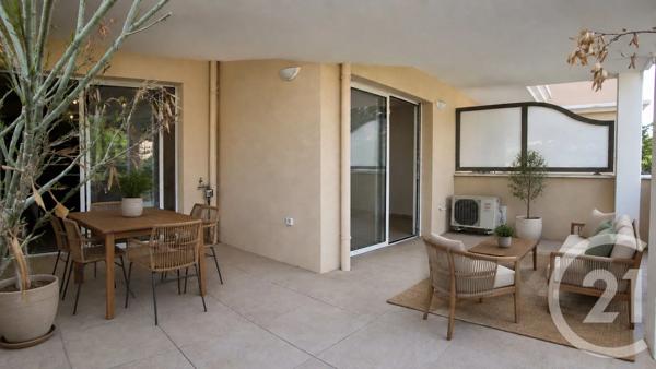 Appartement T2 à vendre  2 pièces - 41,80 m 2   BORMES LES MIMOSAS  - 83