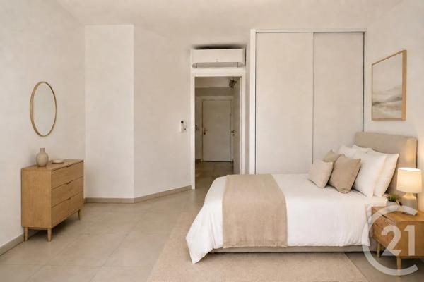 Appartement T2 à vendre  2 pièces - 41,80 m 2   BORMES LES MIMOSAS  - 83