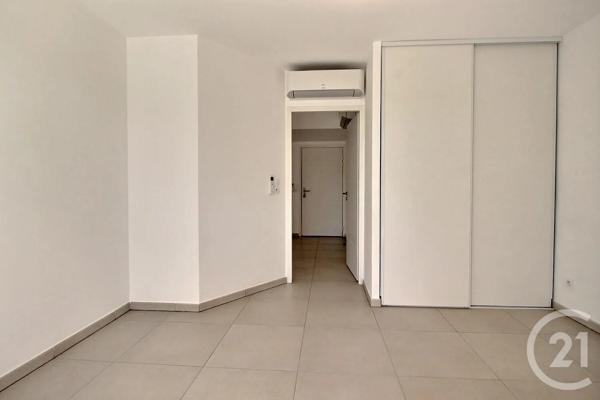 Appartement T2 à vendre  2 pièces - 41,80 m 2   BORMES LES MIMOSAS  - 83