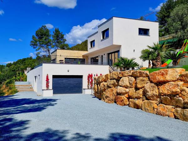 Draguignan (83300) Belle Villa contemporaine