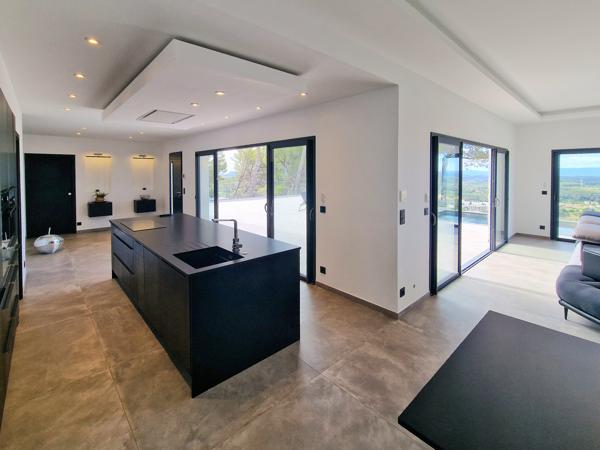 Draguignan (83300) Belle Villa contemporaine