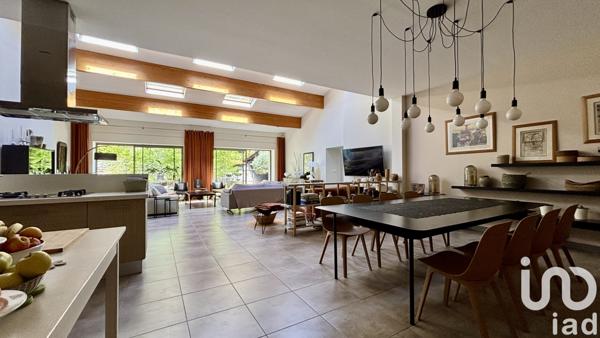 Maison à vendre 4 pièces 182 m² Aubenas