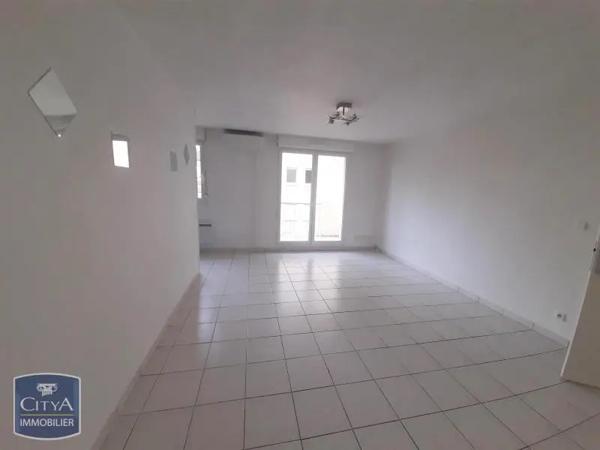 Appartement à louer 2 pièces 48m² Forbach (57600)