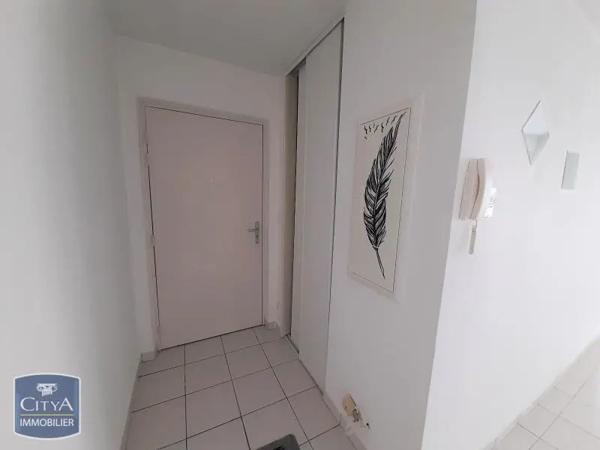 Appartement à louer 2 pièces 48m² Forbach (57600)