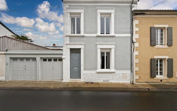 Maison à vendre    5 pièces • 125 m2 Périgueux