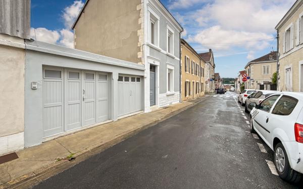 Maison à vendre    5 pièces • 125 m2 Périgueux