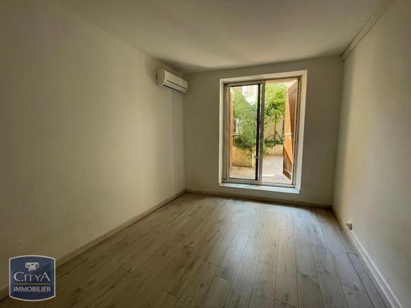 Maison à louer 4 pièces 87.65m² Nîmes (30000)