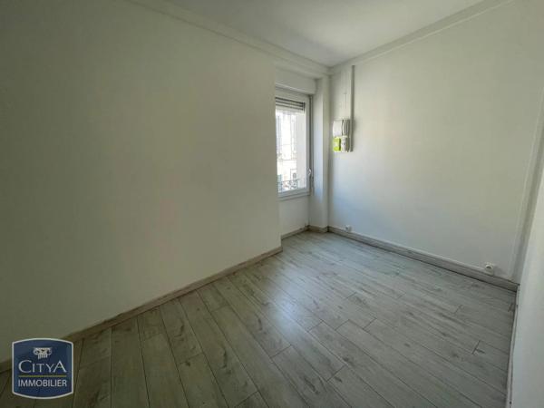 Maison à louer 4 pièces 87.65m² Nîmes (30000)