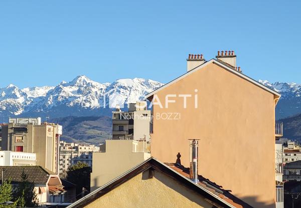 T3 Grenoble traversant avec 2 terrasses – Résidence BBC 2012