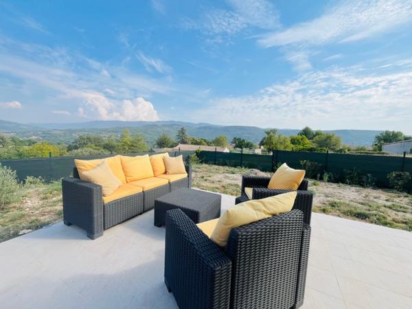 Apt (84400) EXCLUSIVITÉ ! Villa contemporaine de plain-pied avec vue panoramique exceptionnelle Apt (84400)