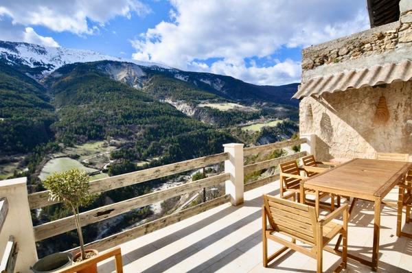 Dpt Alpes de Haute Provence (04), à vendre Proche Annot  Maison de charme en pierres 6 pièces 110 m² Terrasse, Vue