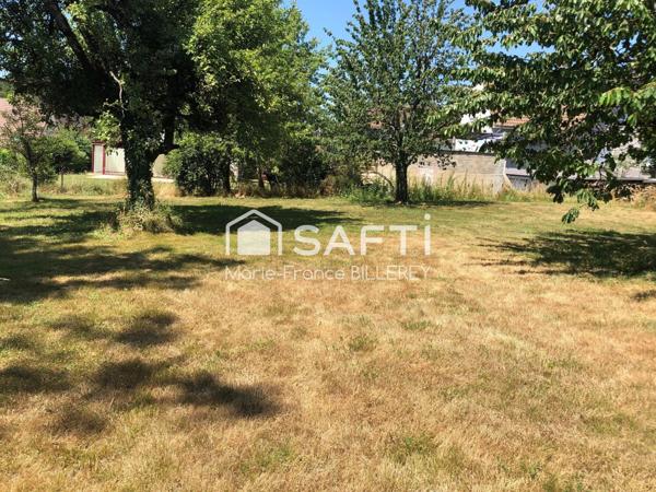 Fort potentiel pour cette maison de 130 m² au coeur d'un village recherché