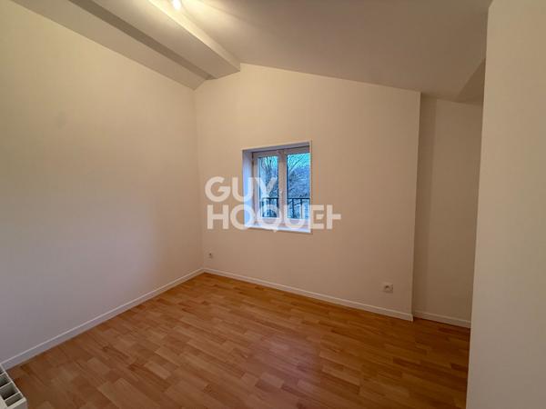 Maison Meublée 87m² avec terrain d'environ 2000m² / Saint Romain en Gal