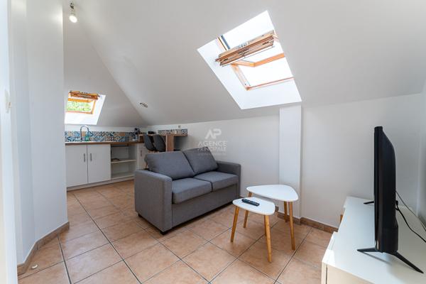 Appartement Poissy 3 pièce(s) meublés Loyer 985 €/mois charges comprises **  - Référence  0247
