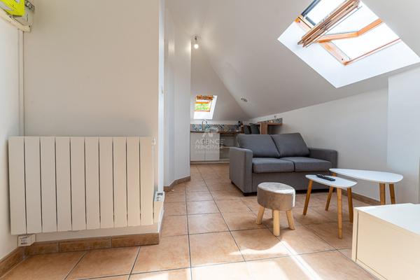 Appartement Poissy 3 pièce(s) meublés Loyer 985 €/mois charges comprises **  - Référence  0247