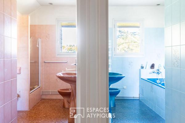 Maison d’architecte vue mer avec piscine et jardin de pins à vendre au Pouliguen